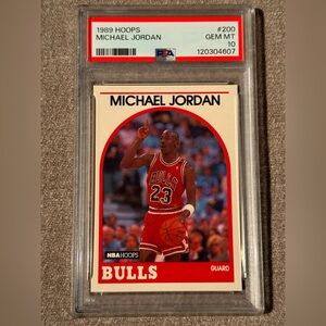 1989 Hoops Michael Jordan #200 PSA 10 Chicago Bulls